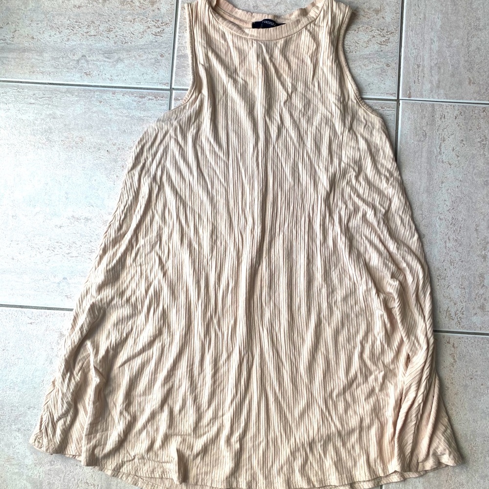 Soft Sleeveless Spring Dress